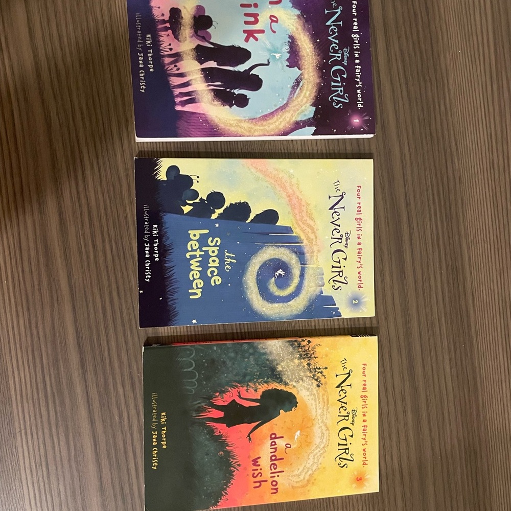 3 Disney Never Girls Adventure Book Author-Kiki Thorpe